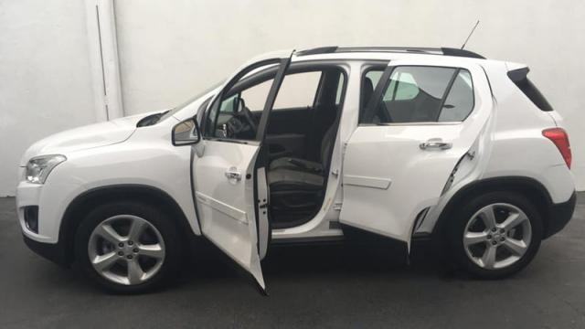 CHEVROLET TRACKER LTZ 1.8 - Foto 4