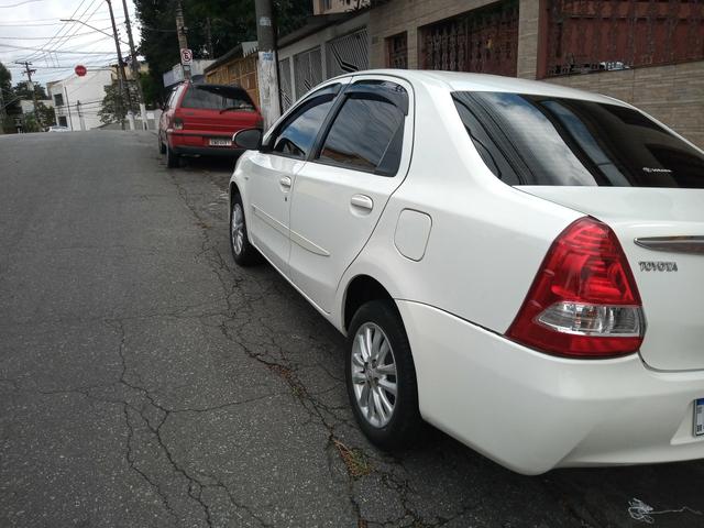 Etios sedan 1.5 xls 2014 - Foto 4