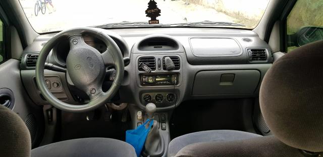 Clio Sedan 1.6 Completo Estudo Trocas - Foto 5