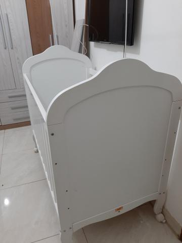 Berço que vira cama.- cadeirinha de carro- balde baby tube e curtinado - Foto 2