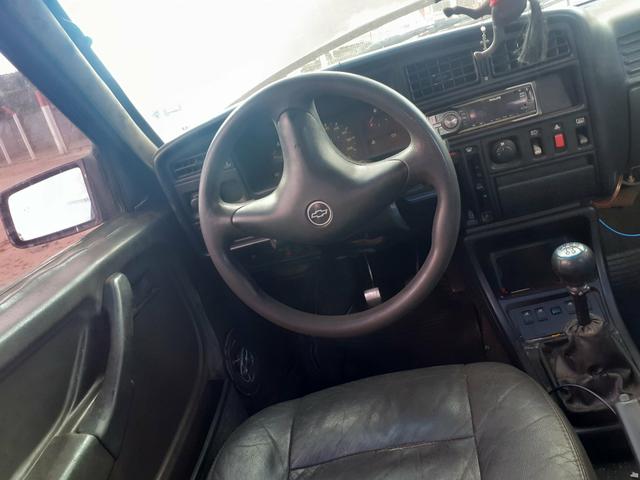 Vendo monza completo vidro ar condicionado 5.500 - Foto 3