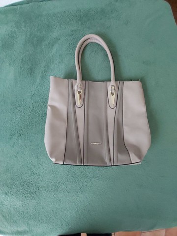 Bolsa Feminina Chenson. - Foto 4