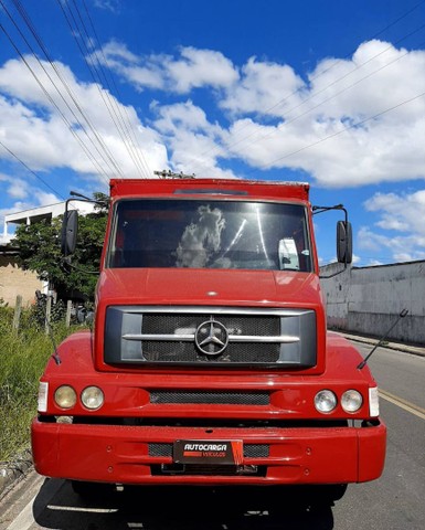 VENDO L1620 BOIADEIRO 10.30MTS