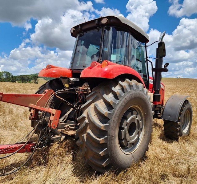 TRATOR AGRÍCOLA  - Foto 6