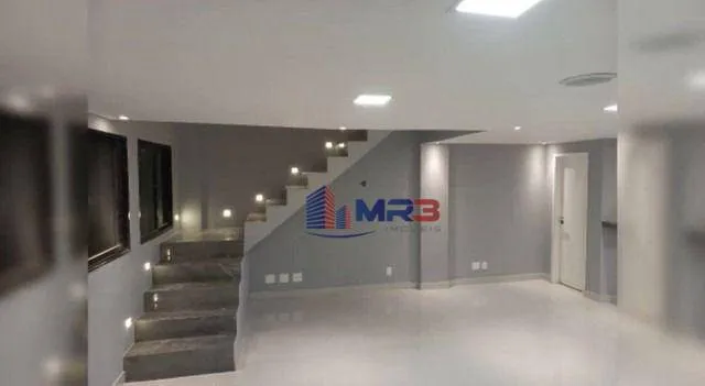 Sala para venda no Recreio dos Bandeirantes com 100m²