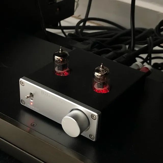pré amplificador valvulado compacto Dilvpoetry - Foto 2