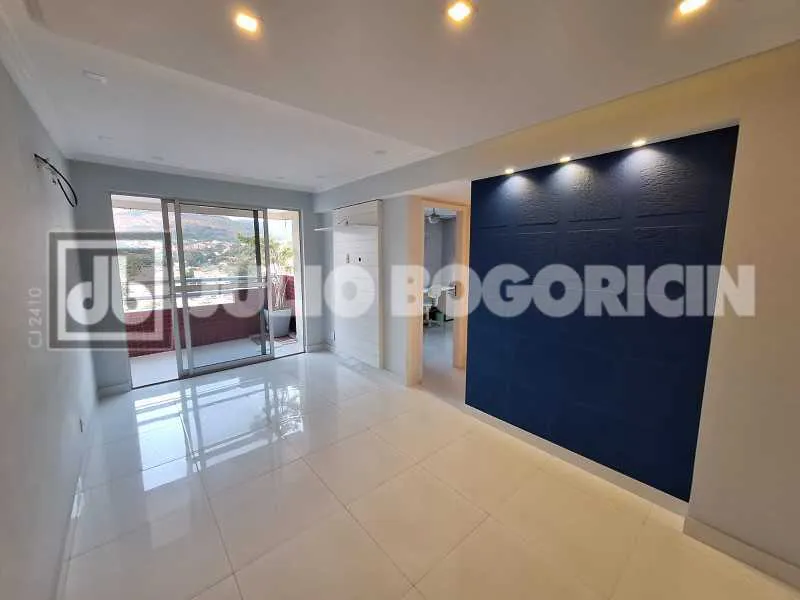Apartamento - / Residencial / Pechincha