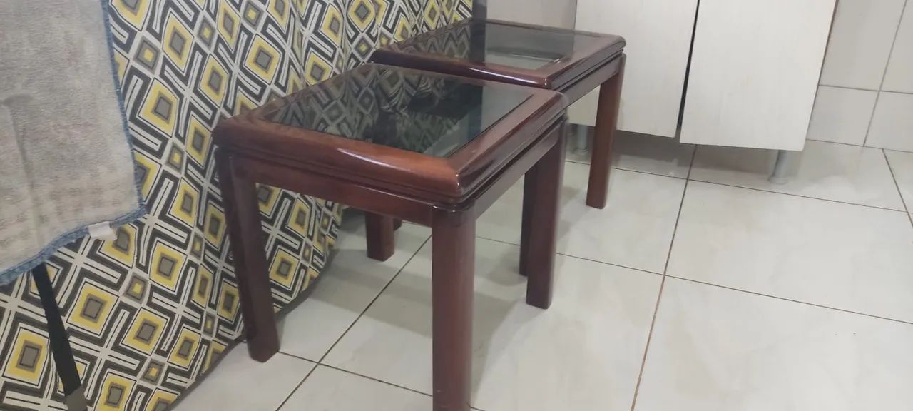  Mesa de Centro em Madeira com Tampo de Vidro - Foto 2