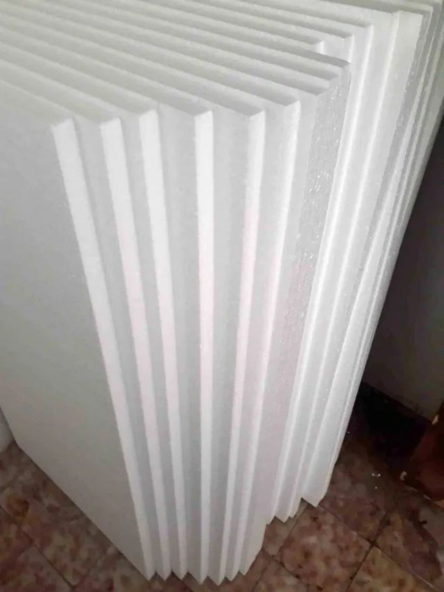 Placas de isopor 2 cm - revestimento teto e parede 