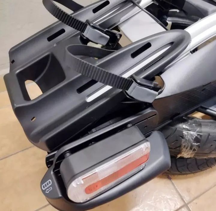 Transbike Thule Velocompact 925 com Caixa Amassada - Ler Descrição - Foto 3