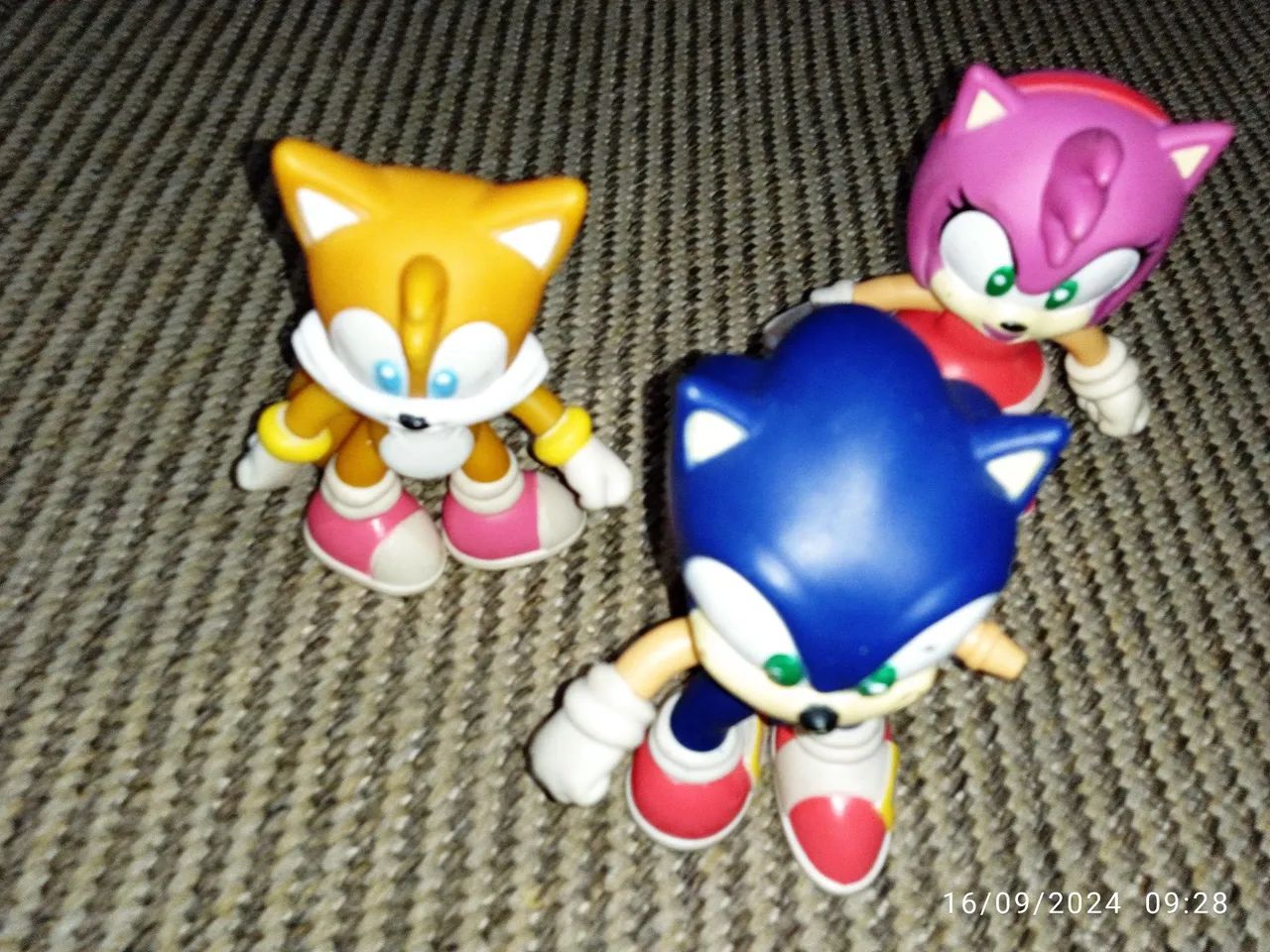 Personagens de Sonic . Kit com 3 bonecos em vinil 11cm - Foto 6