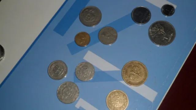 Coleção de moedas antigas - Foto 3