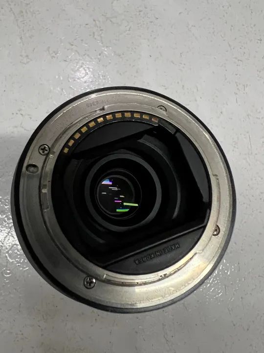 Lente Rokinon AF 14mm f/2.8 FE Sony E-Mount