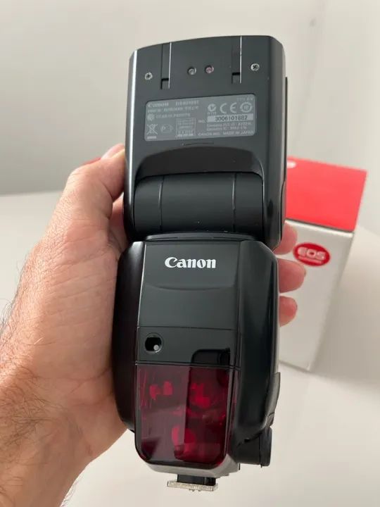 Oportunidade - Canon Genuíno Speedlite 600EX-RT - Completo com Caixa e Acessórios - Foto 6