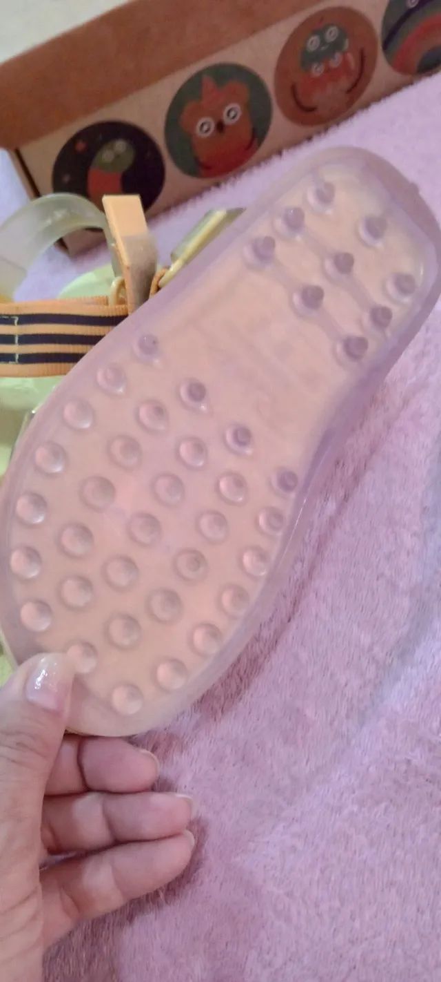 SANDÁLIA INFANTIL PAPETE BUGS ABELINHA MINI MELISSA<br>Nova na caixa número 31 - Foto 2