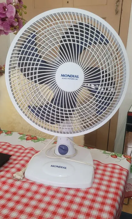 Ventilador de Mesa Mondial 110V Maxi Power 30