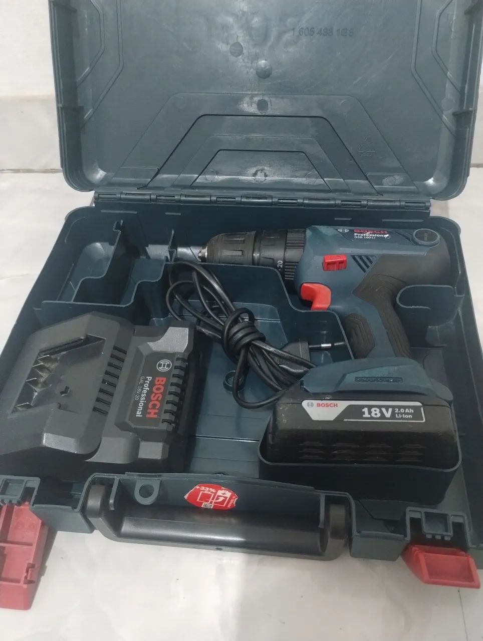 Furadeira e Parafusadeira Bosch GSB 18V-180li