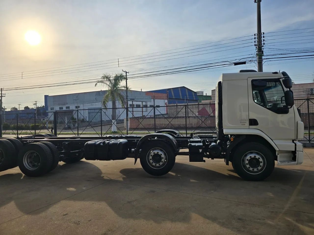 VOLVO VM 270 Ano 2020 Bitruck BAIXO KM ALEMÃO CAMINHÕES ITAPETININGA  - Foto 8