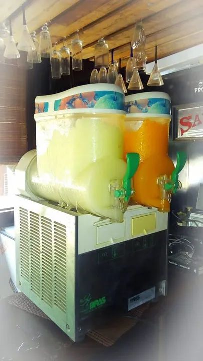 Locação de máquina de Frozen 