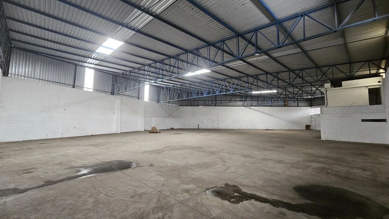 Imóvel para aluguel possui 1050 metros quadrados em Cobilândia - Vila Velha - ES - Foto 2