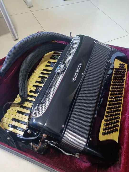 Acordeon/Sanfona Giulietti  - Foto 2