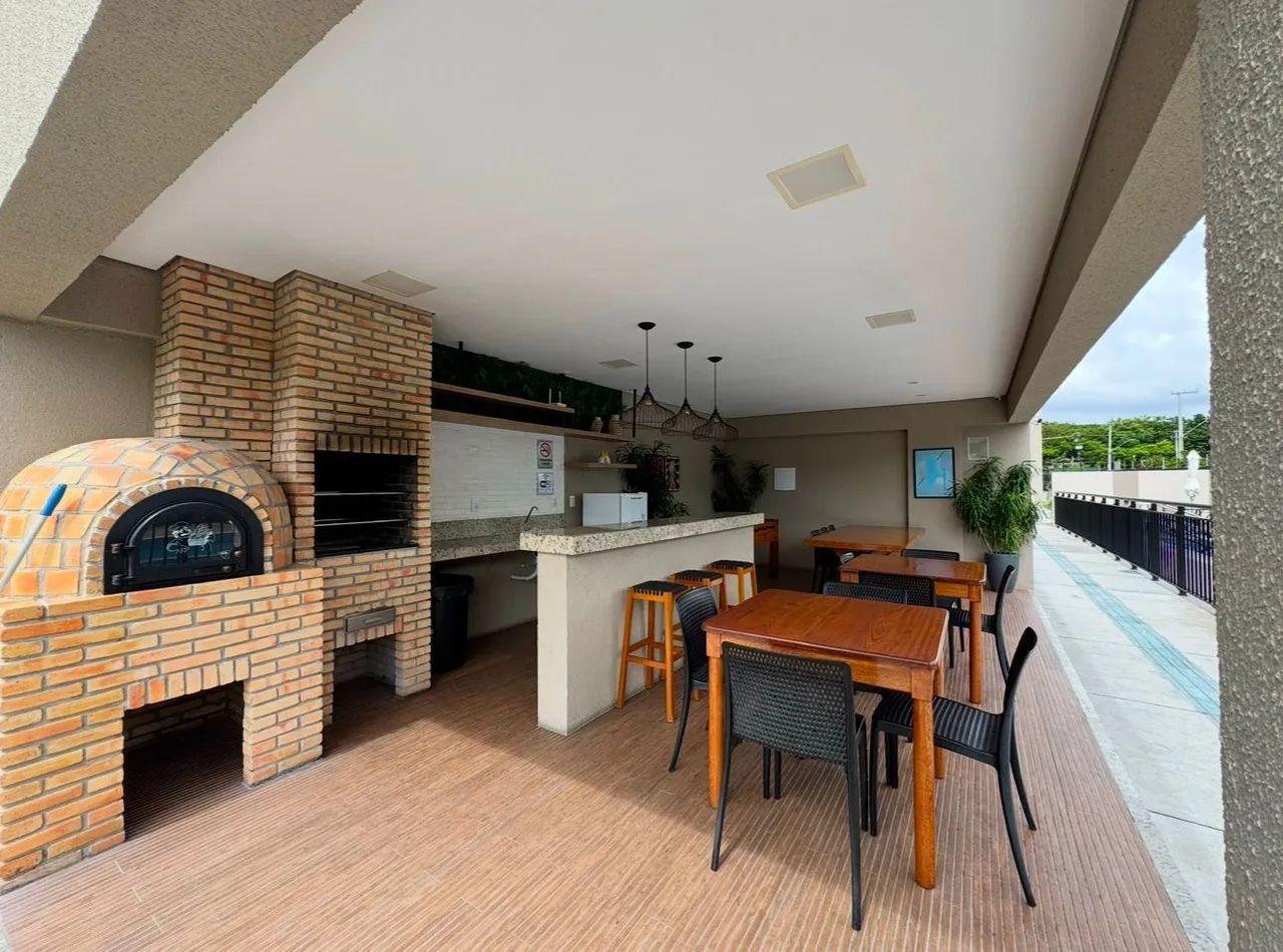 Apartamento no Lago Jacarei - à 500m da praça.