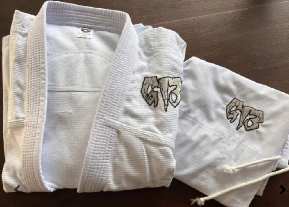 Kimono de Jiu-Jitsu - Novo G13 branco A2