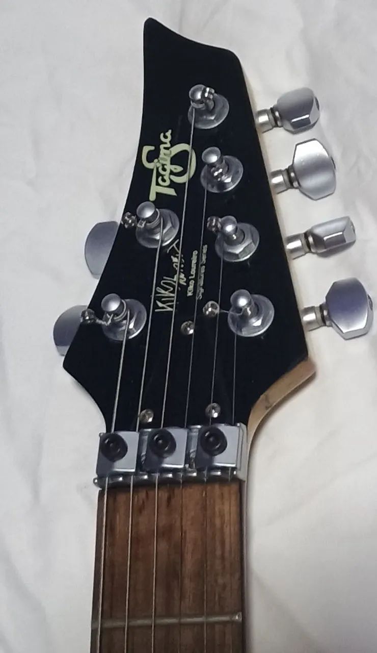 ギター TAGIMA K2 Kiko Loureiro Signature Tagima K2 Kiko Loureiro Signature - Black | Reverb