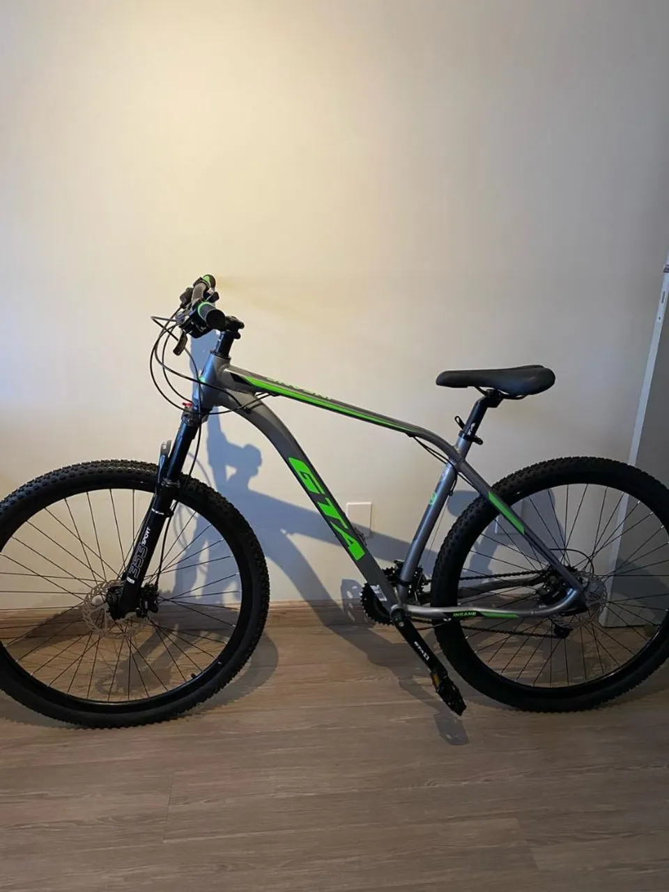 Bicicleta Aro 29 GTA com Marchas