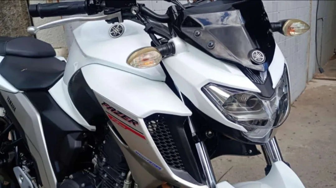 YAMAHA FZ25 ABS  (FLEX)-FILÉ- 22.900 KM
