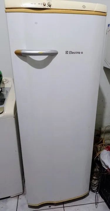 Geladeira Electrolux Usada em Ótimo Estado