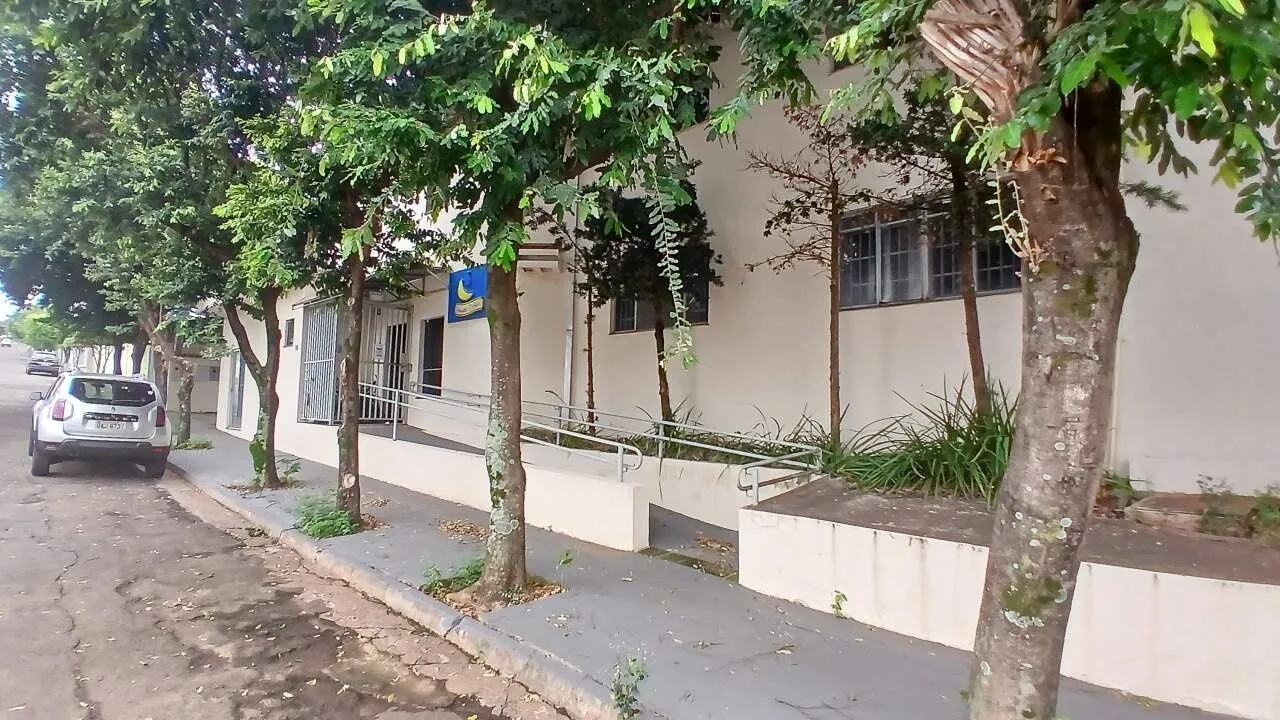 Imóvel comercial no Bairro Cabreúva