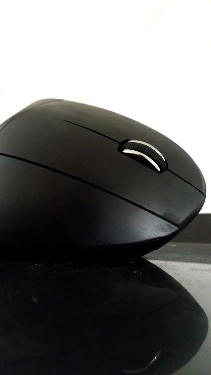 Mouse Logitech MX Master 3S - Sem Fio - Bluetooth - Preto RGB