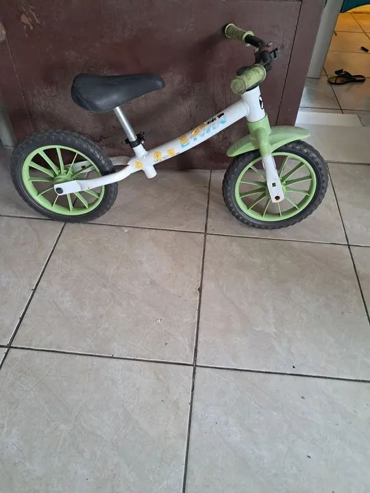 Bicicleta de equilíbrio 