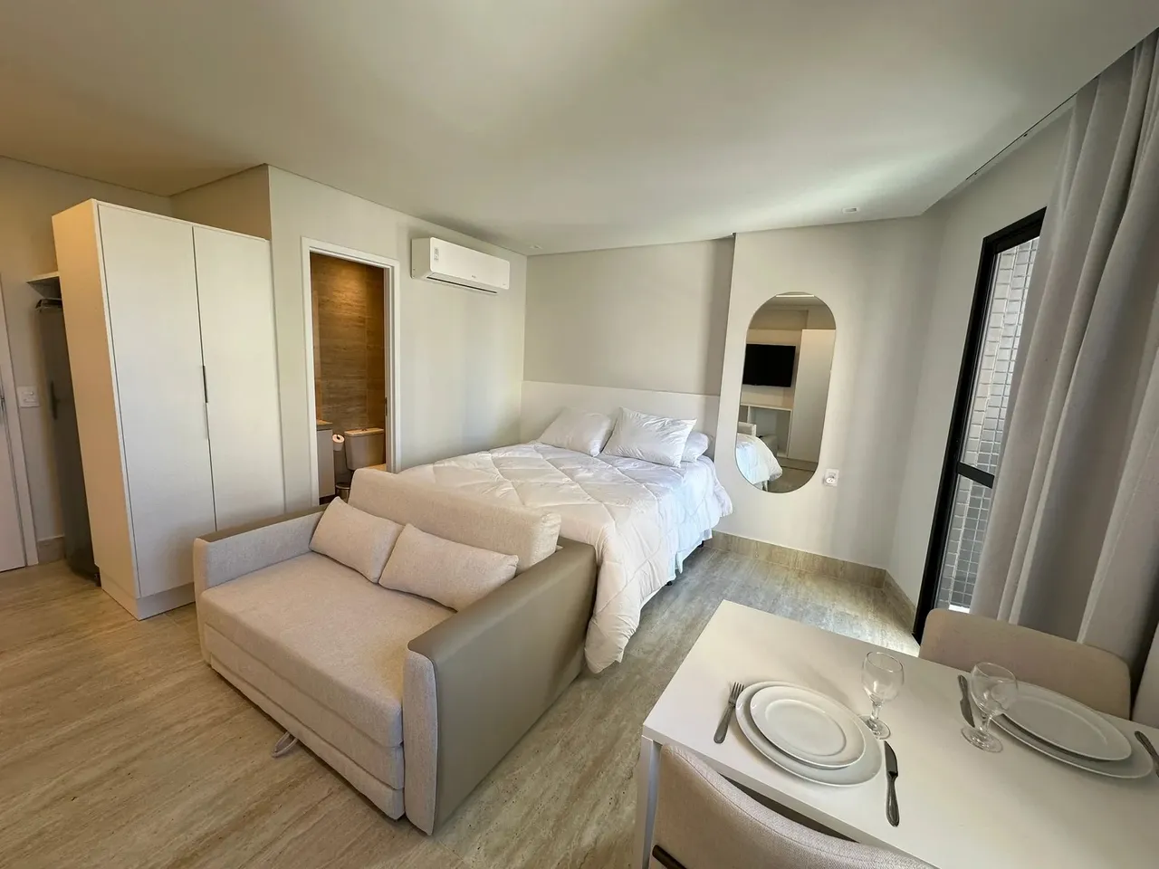 Flat para aluguel 30m² com 01 Quarto Mobiliado Edf. Tolive Reverside - Madalena - Recife -