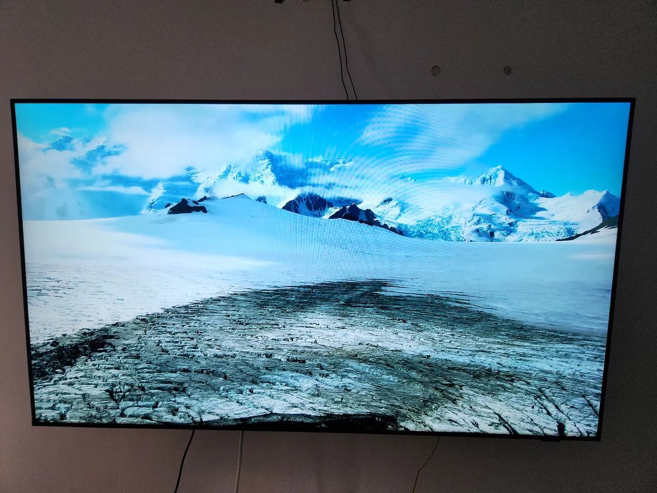Samsung Smart TV 65?  UHD 4K BU8000 - Como Nova!<br> - Foto 3