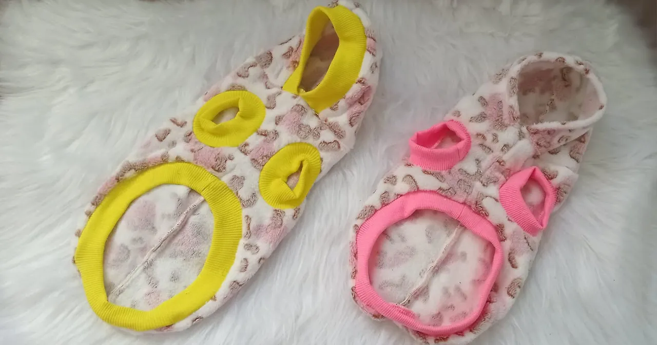 Roupa de cachorro confortável e estilosa