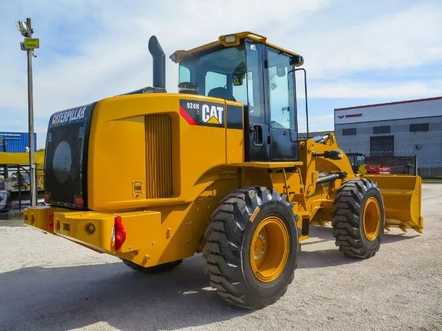 Pá Carregadeira Caterpillar 924H 2013 revisada - Foto 3