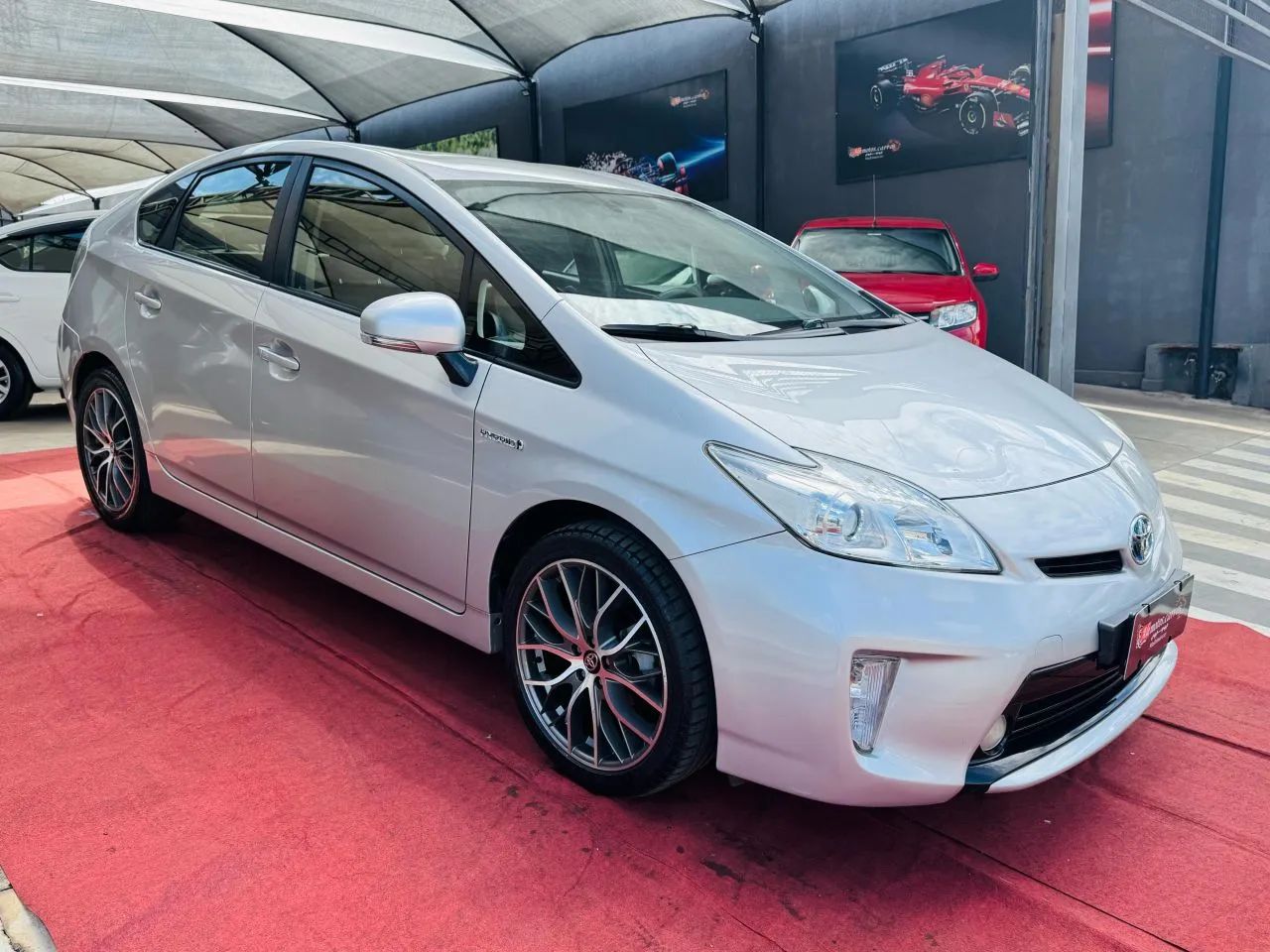 PRIUS 1.8 16V 5p Aut. (Híbrido) - Foto 4