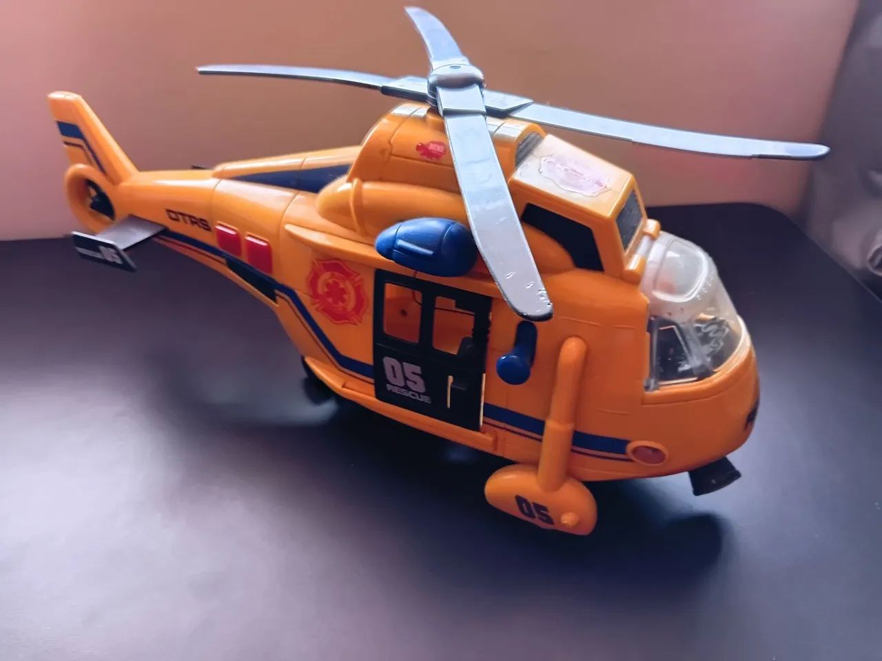 Helicóptero de resgate  - Foto 4