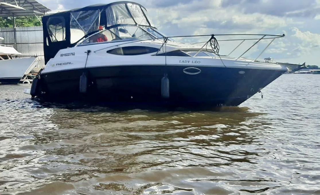 VENDA !!! REGAL 2565 CRUISER . EXCELENTE CONSERVAÇÃO!!! - Foto 3