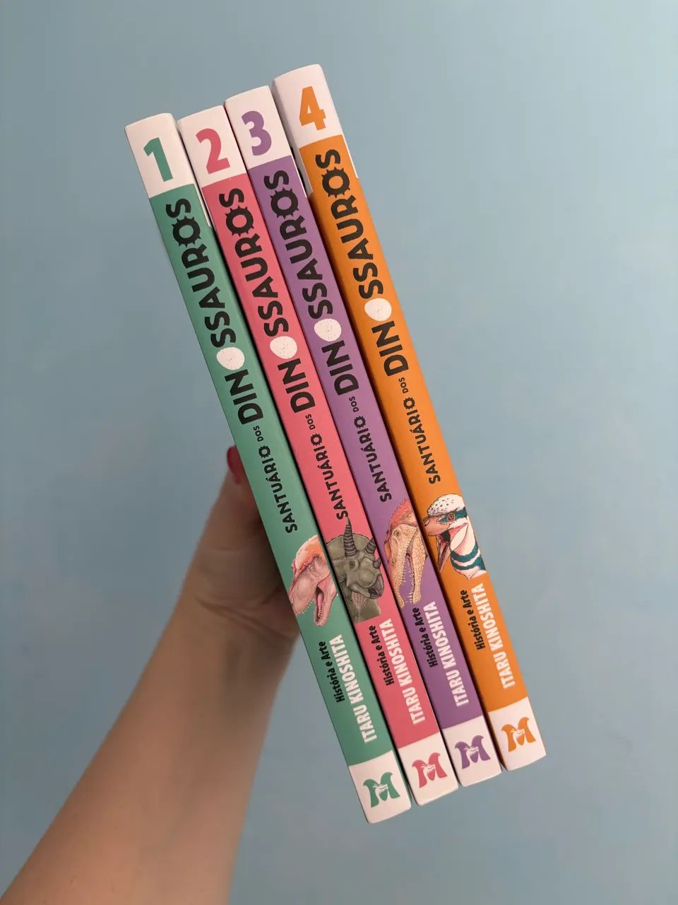 4 volumes mangá Santuário dos Dinossauros + brindes - Livros e