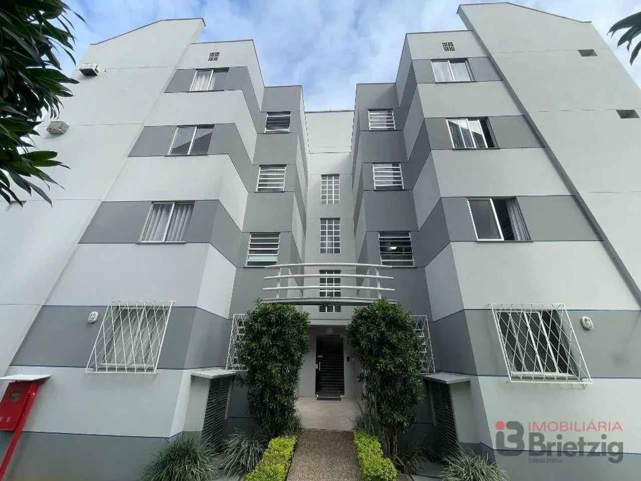 Apartamento com 2 dormitórios para alugar, 61 m² por R$ 1.750 + taxas/mês - Bom Retiro - J