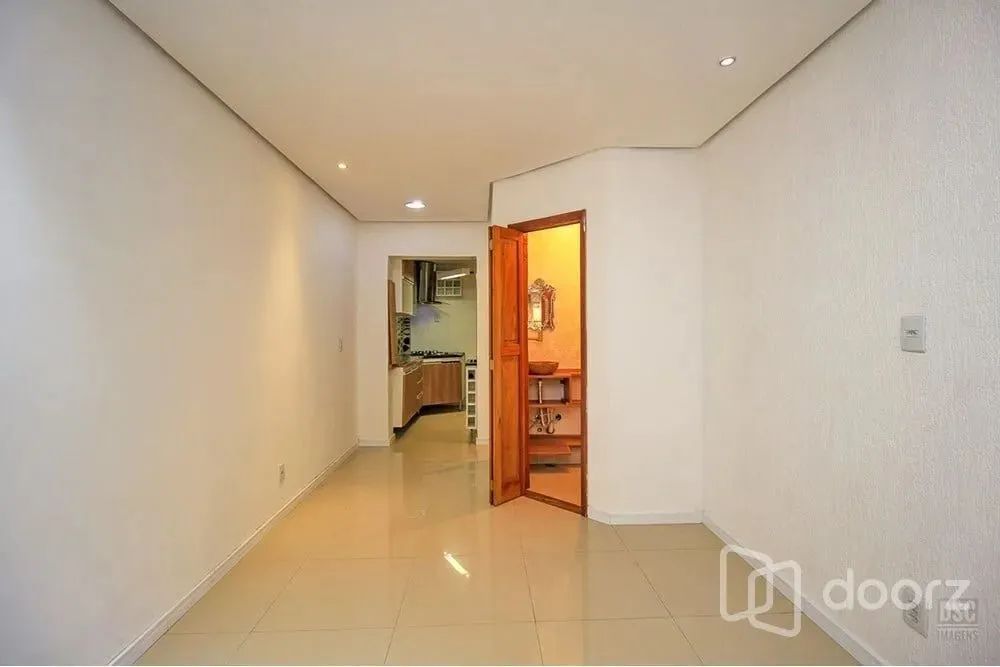 Imóvel na Mura com 1 dormitórios e 70m² - Foto 2