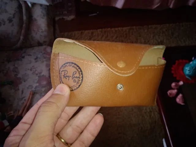Estojo de Óculos Ray Ban original couro muito antigo