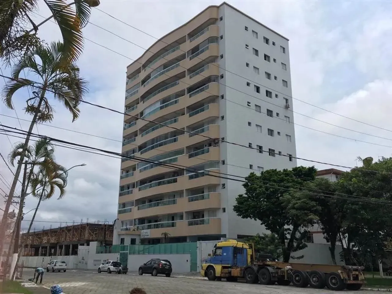 02 DORMITORIOS,01 SUITE,BAIRRO DO FORTE,NA IMOBILIARIA EM PRAIA GRANDE.