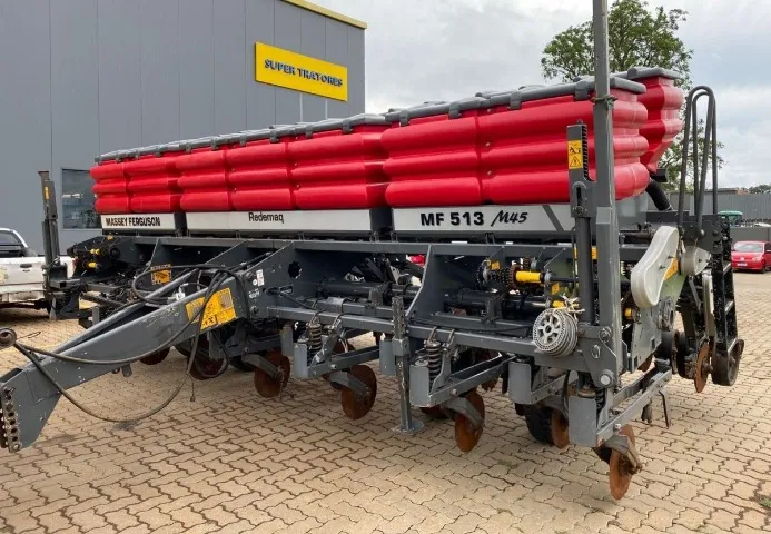 Plantadeira Massey Ferguson 513
