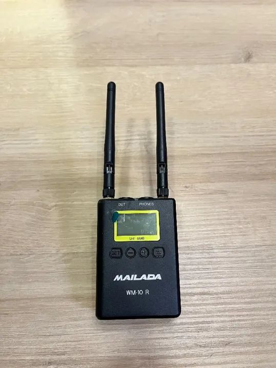  Microfone Lapela Uhf Wireless Mailada Wm10 2 Transmissores - Foto 3