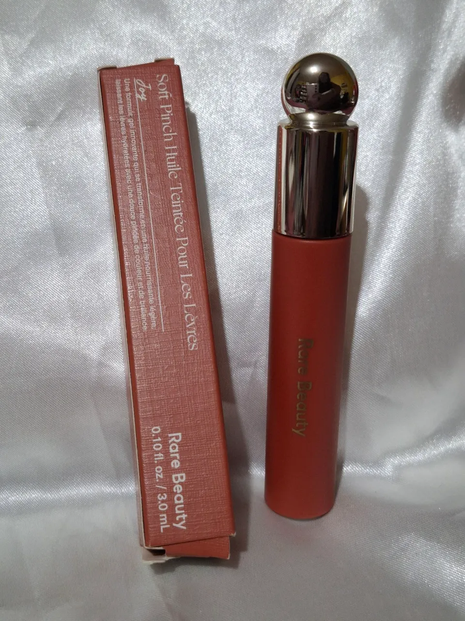 Rare Beauty gloss e pincel