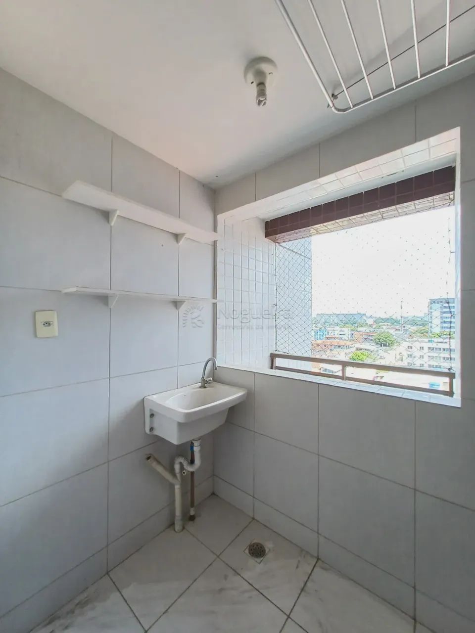 Imóvel para venda possui 74 metros quadrados com 3 quartos em Cordeiro - Recife - PE - Foto 3